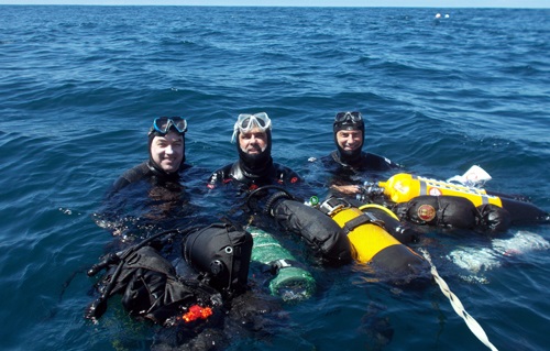 The team after the first dive